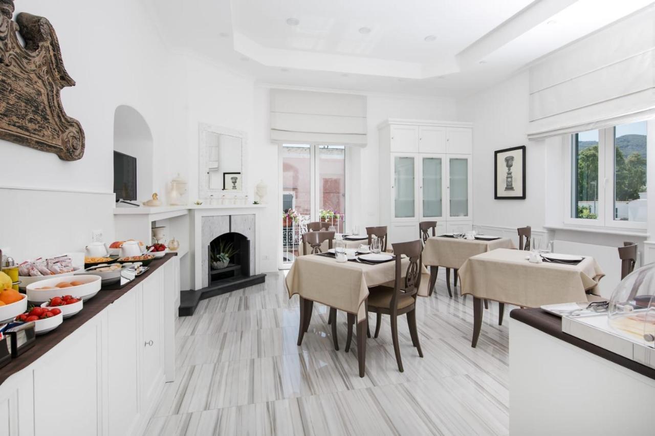 Vittoria Colonna Luxury B&B イスキア島 エクステリア 写真